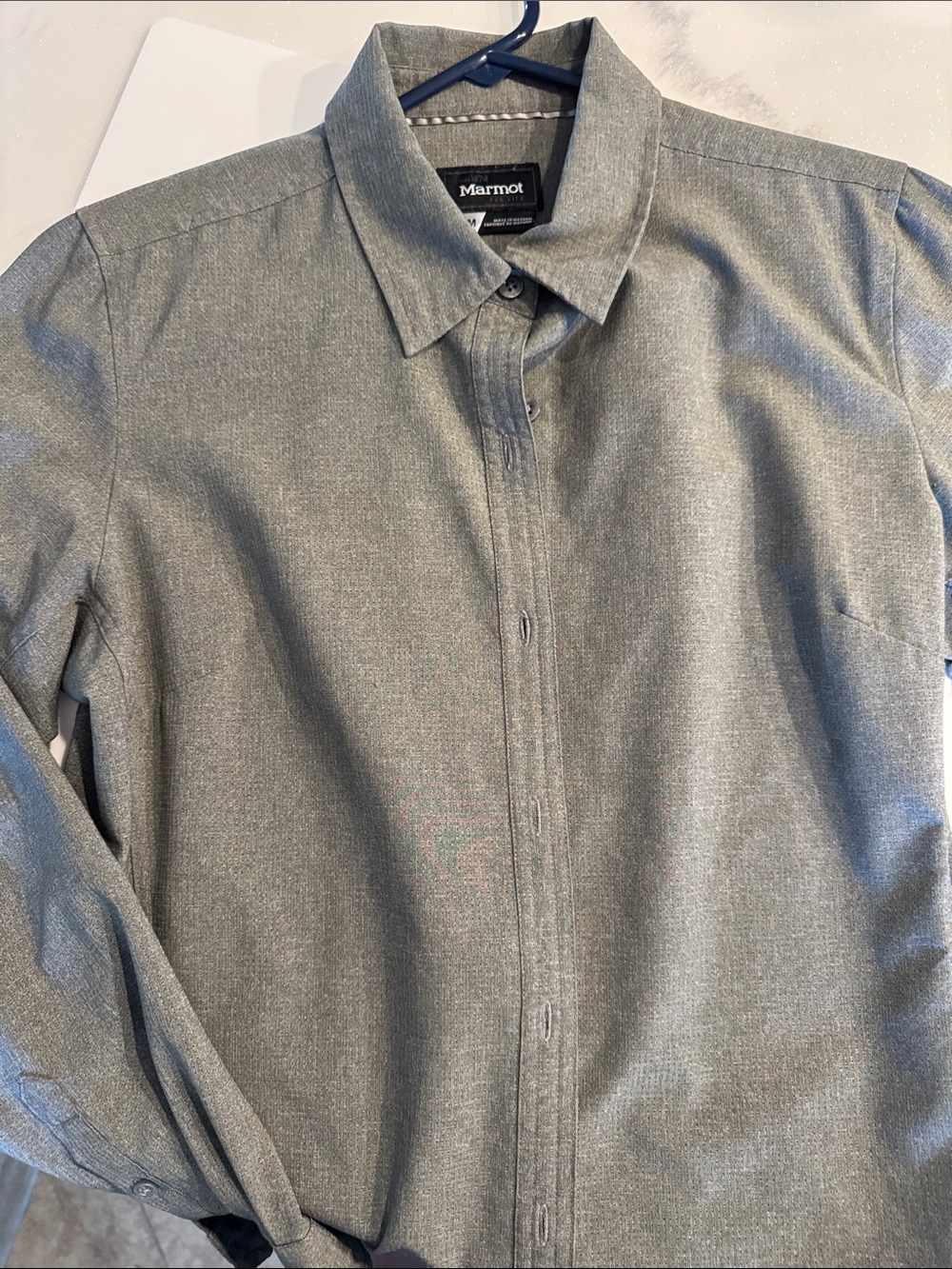 Marmot Women’s Tailored Grey Button-Up Shirt